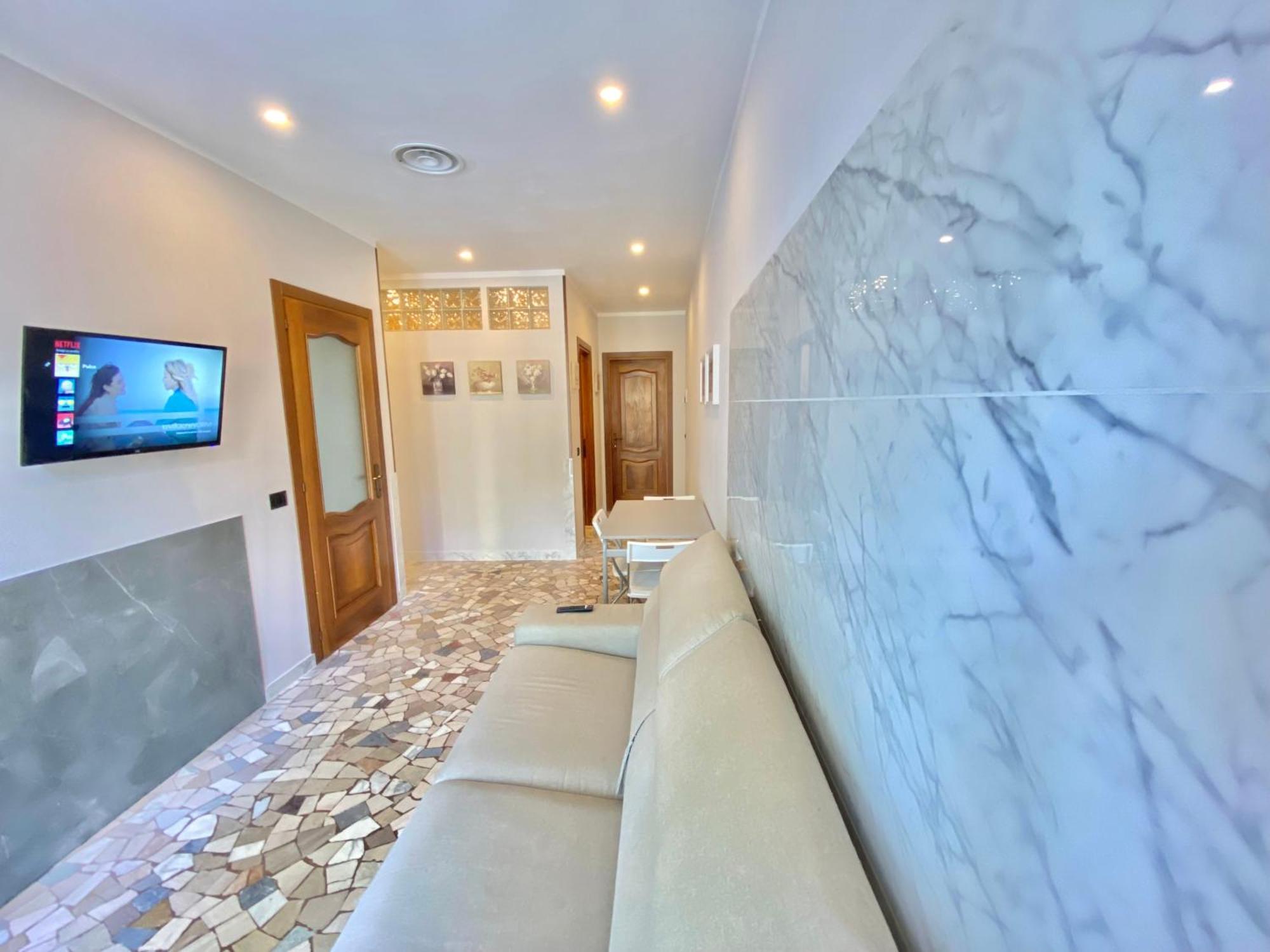 Apt Donati Home, Modernita E Comfort Con Parcheggio Gratuito Privato E Spazio Esterno Privato Cassano dʼAdda Buitenkant foto