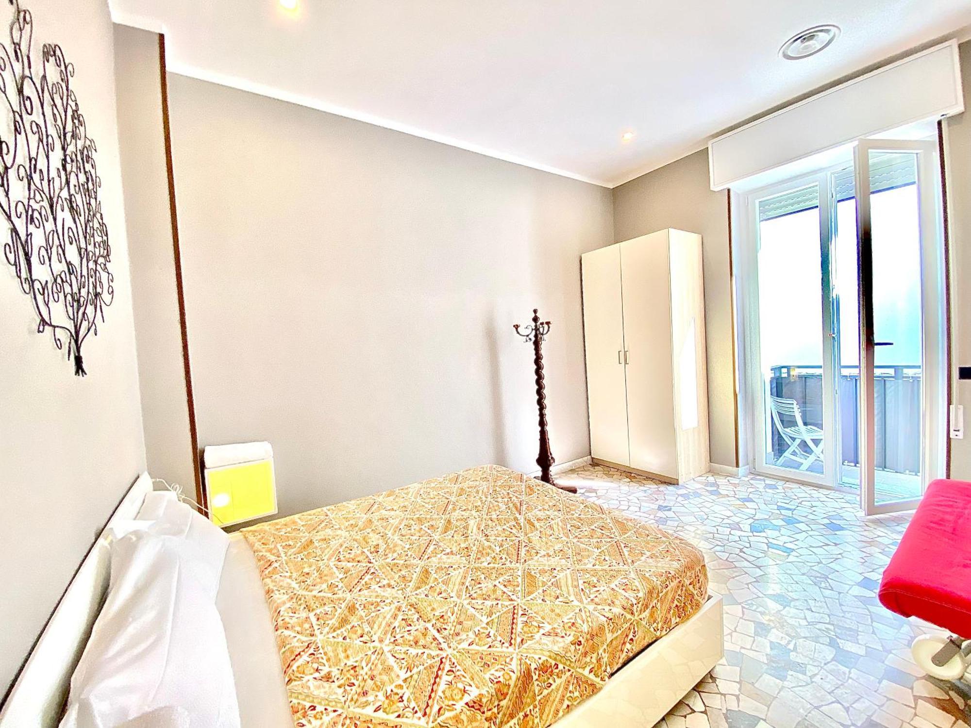Apt Donati Home, Modernita E Comfort Con Parcheggio Gratuito Privato E Spazio Esterno Privato Cassano dʼAdda Buitenkant foto