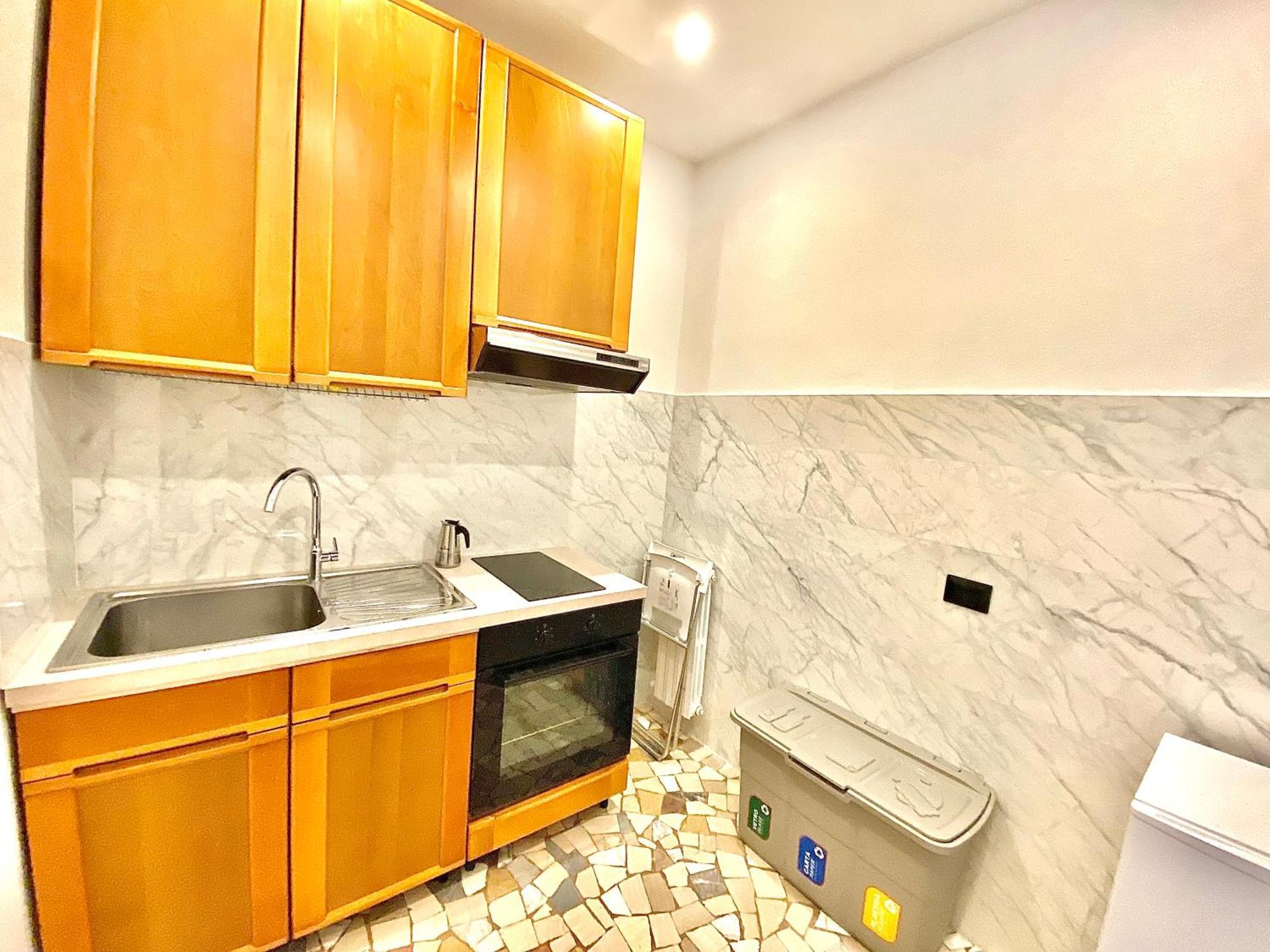 Apt Donati Home, Modernita E Comfort Con Parcheggio Gratuito Privato E Spazio Esterno Privato Cassano dʼAdda Buitenkant foto