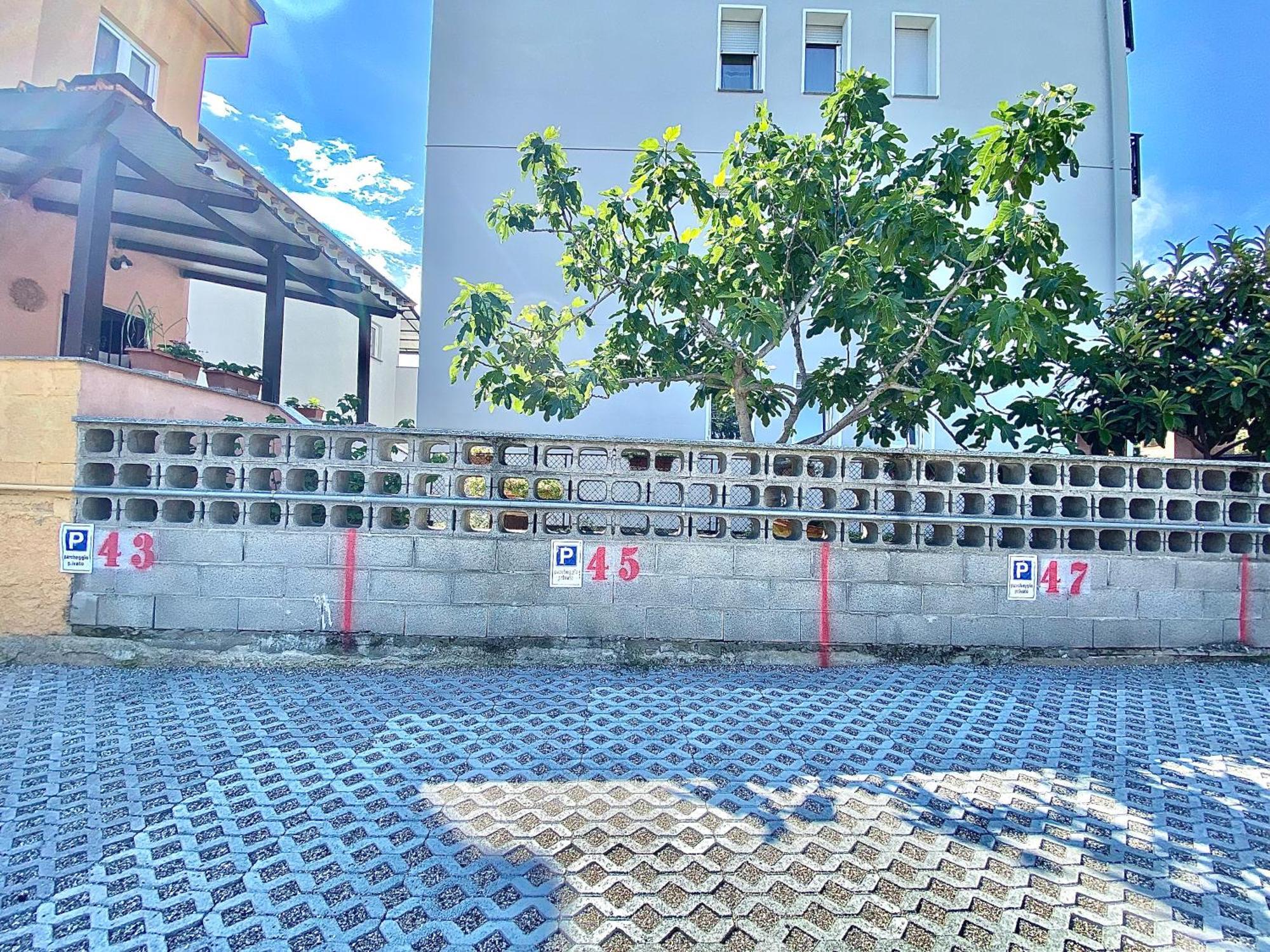 Apt Donati Home, Modernita E Comfort Con Parcheggio Gratuito Privato E Spazio Esterno Privato Cassano dʼAdda Buitenkant foto