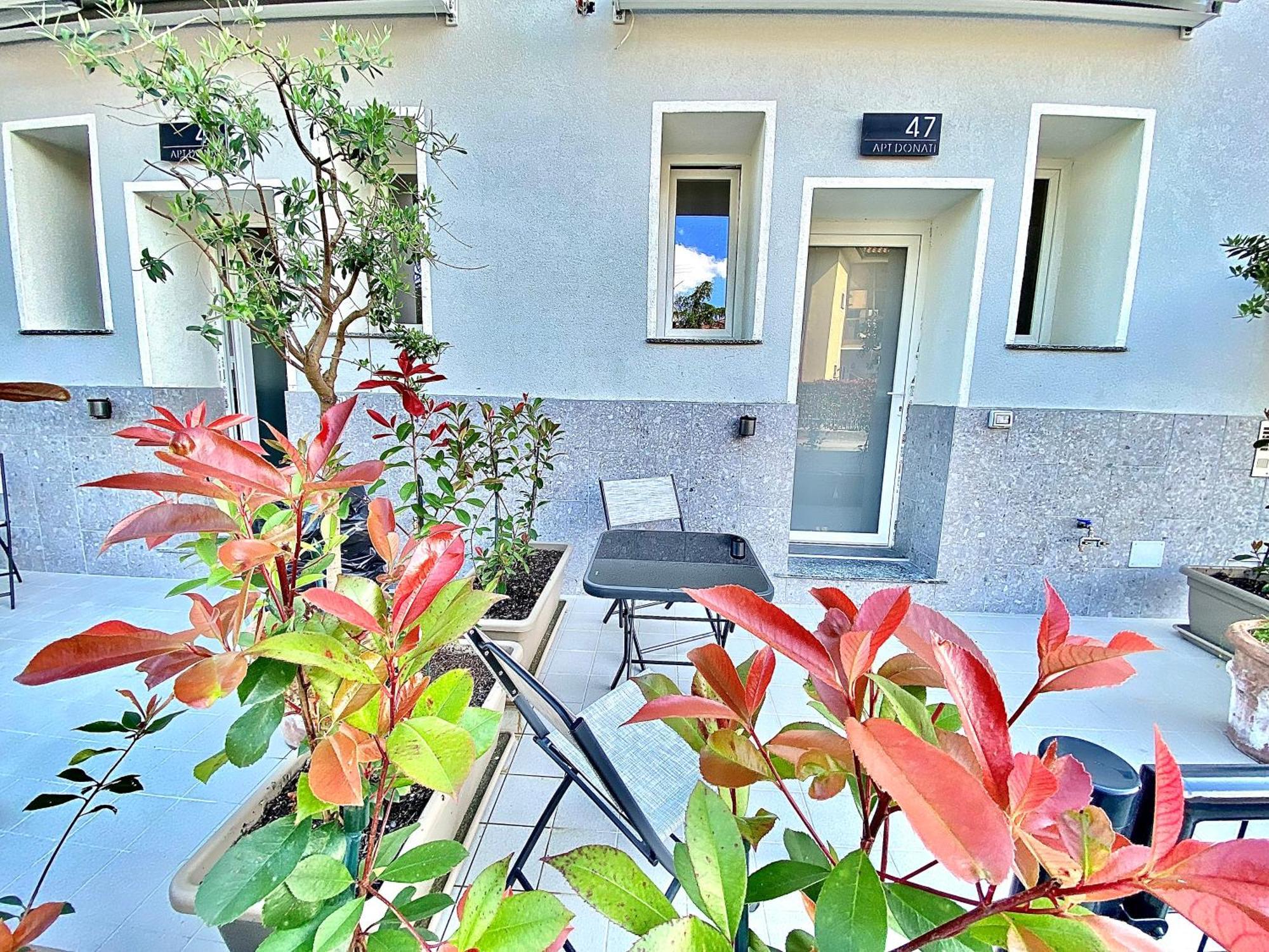 Apt Donati Home, Modernita E Comfort Con Parcheggio Gratuito Privato E Spazio Esterno Privato Cassano dʼAdda Buitenkant foto
